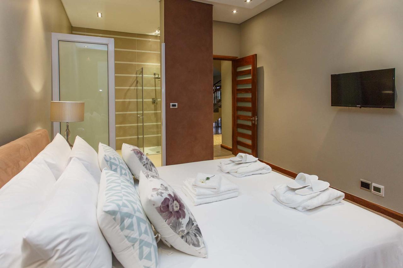 Sonas Boutique Guest House Oudtshoorn Bagian luar foto