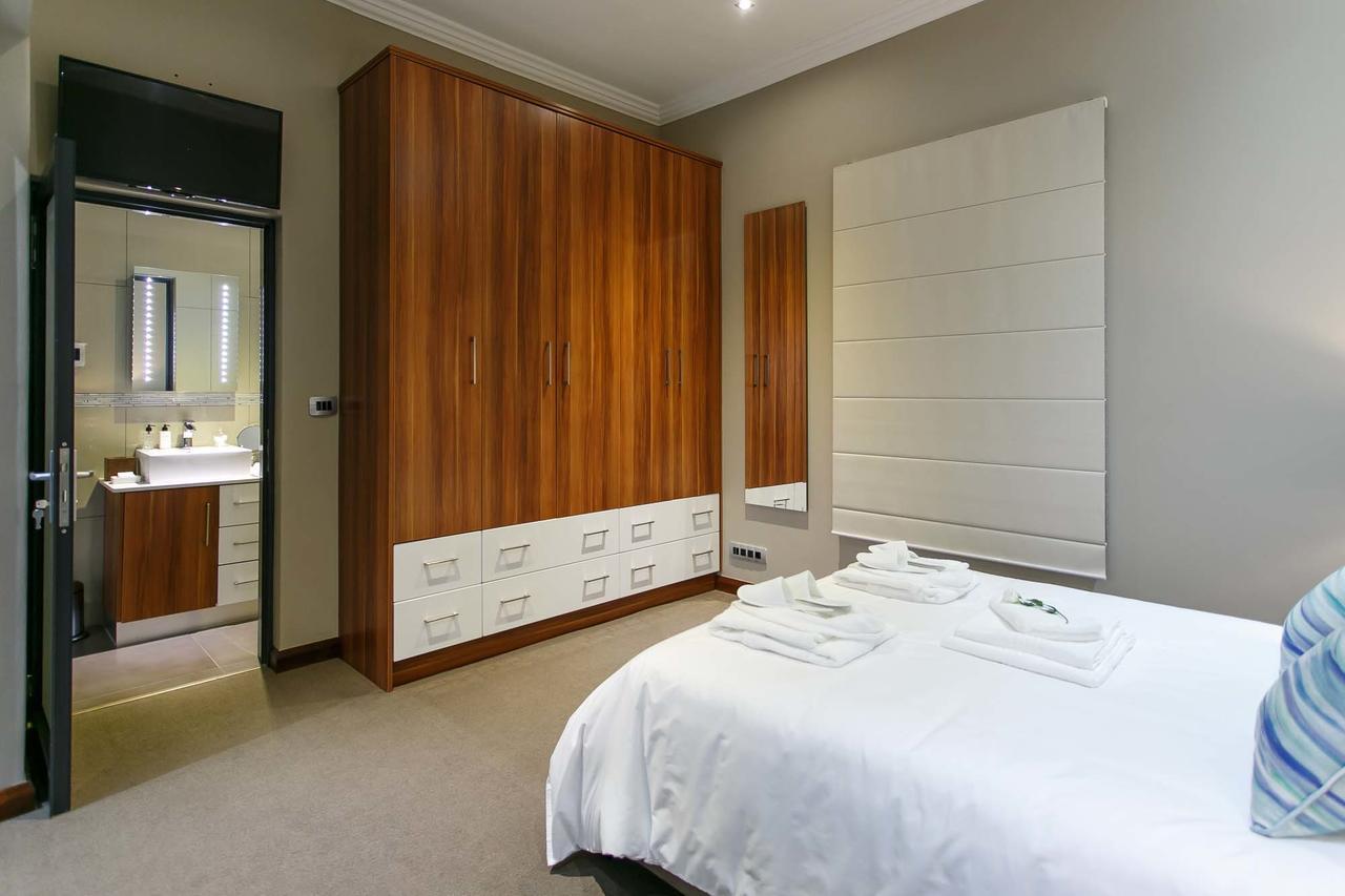 Sonas Boutique Guest House Oudtshoorn Bagian luar foto