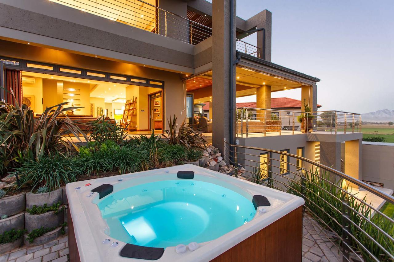 Sonas Boutique Guest House Oudtshoorn Bagian luar foto